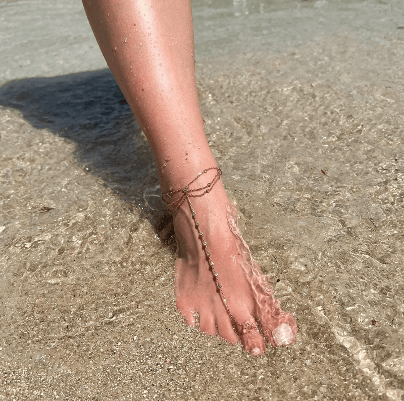 The Complete Guide to Sterling Silver Anklets: Styles, Meaning & How to Wear Them - Amorium Jewelry