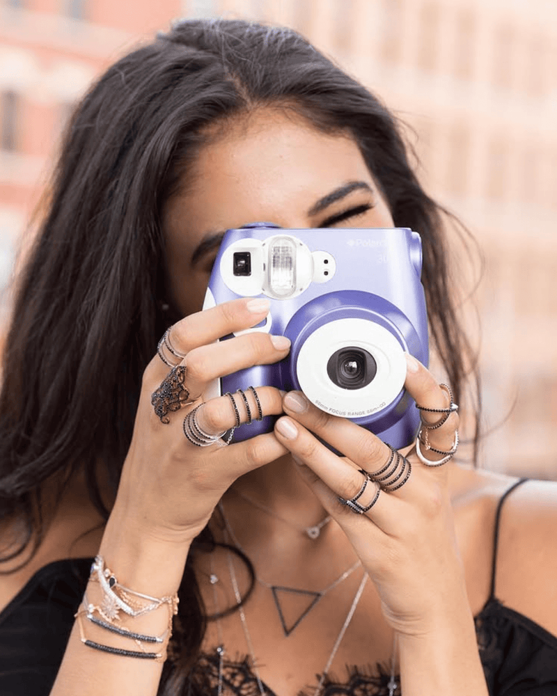 The Ultimate Guide to Layering Necklaces Like a Pro - Amorium Jewelry