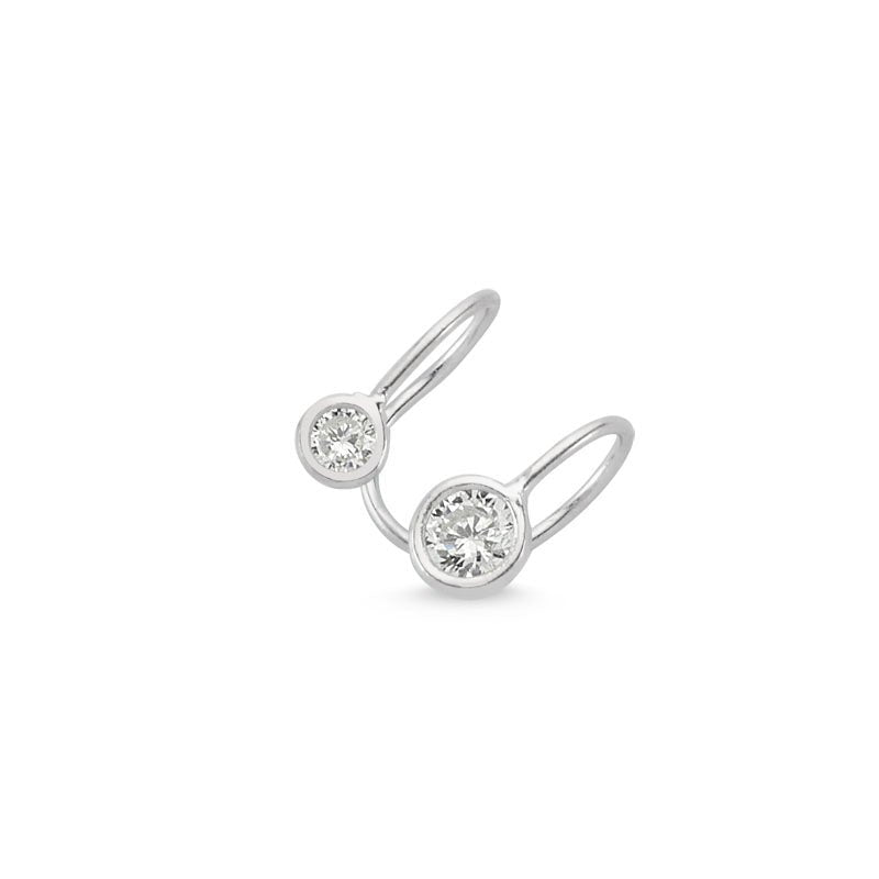 Mini Bezel Ear Cuff in Silver - amoriumjewelry