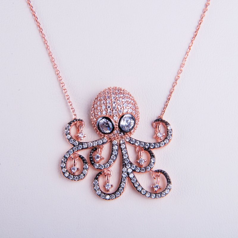 Octopus Necklace - amoriumjewelry